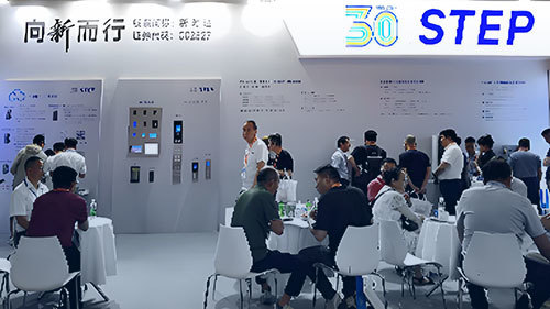 洞察用户，再塑价值｜新时达闪耀2025成都电梯展